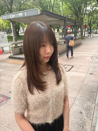 セミロング カラー 井上 星良のヘアスタイル