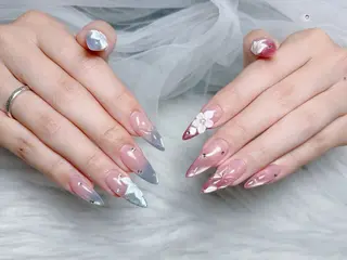 ネイル Cloudy Chan Nailのネイルデザイン