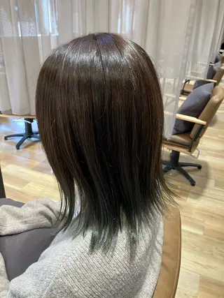 ミディアム 横山 麻衣子のヘアスタイル