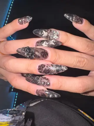 ネイル Natsumi💎 堺筋本町ネイルサロンのネイルデザイン