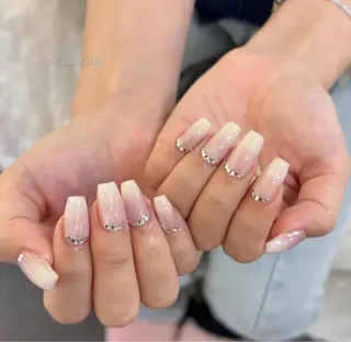 ネイル 𝚊𝚢𝚊𝚗𝚊 .のネイルデザイン