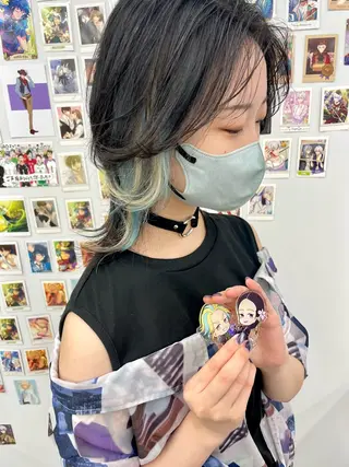 ロング カラー インナーカラー 推し ブリーチ 髪質改善のヘアスタイル