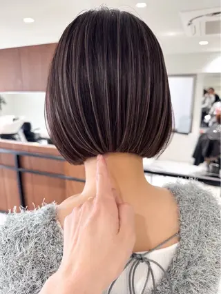 ショート カラー 鈴木 南のヘアスタイル