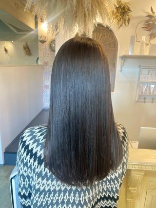 ロング カラー 荒牧 絵美のヘアスタイル