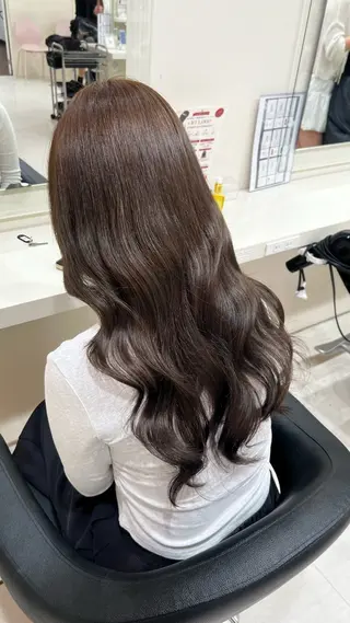 ロング カラー ヘアアレンジ 韓国レイヤー&ピンク 艶髪🩶maikoのヘアスタイル