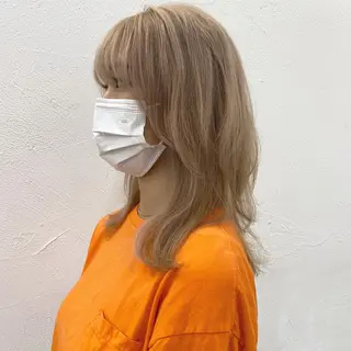 ミディアム カラー ヘアアレンジ ブリーチダブルカラー 元町三宮/三ノ宮のヘアスタイル