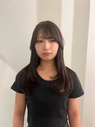 ロング カラー 山本 彩香のヘアスタイル
