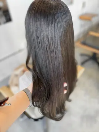 ロング カラー 瀬尾 亜沙美のヘアスタイル