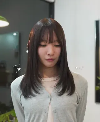 ロング キヨハラ リコのヘアスタイル