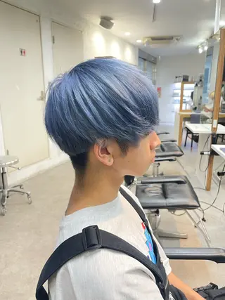 カラー メンズ 関根 萌花のヘアスタイル