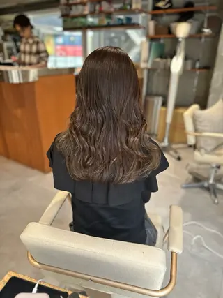 ロング カラー 阪倉 美玲のヘアスタイル