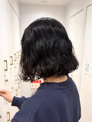 ショート パーマ サエ/ レイヤー/パーマのヘアスタイル