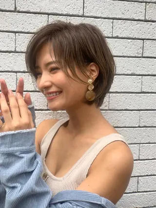 ショート 代表 吉澤弘哲のヘアスタイル