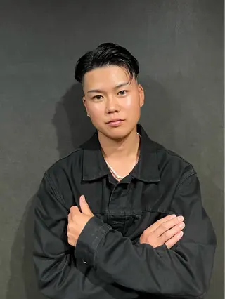 ショート メンズ Les Mainsのヘアスタイル