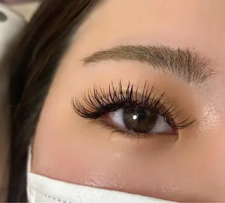 マツエク・マツパ eyelash Anmut Lunaのマツエク・マツパデザイン