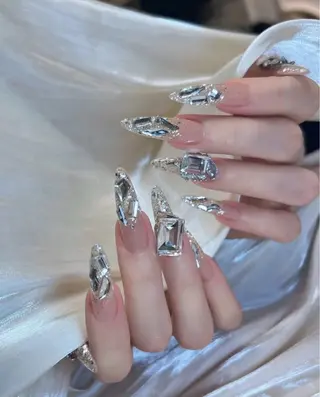 ネイル Lynn_ Nailのネイルデザイン