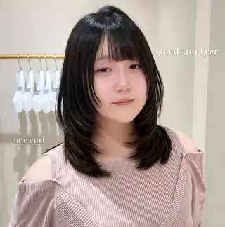 ミディアム レイヤー/韓国ヘア 角岡泉希のヘアスタイル