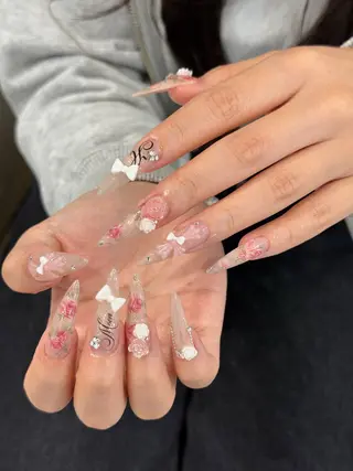 ネイル Eli Muse 新宿ネイルのネイルデザイン