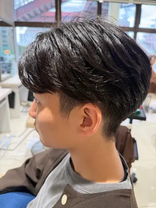 パーマ メンズ ワタナベ カノ🌼のヘアスタイル