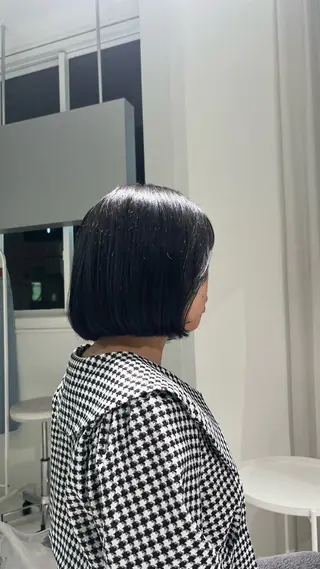 ショート 🍓ブリーチカラー 🎀nene🍓のヘアスタイル