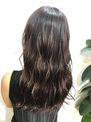 ロング カラー 松田 真央のヘアスタイル