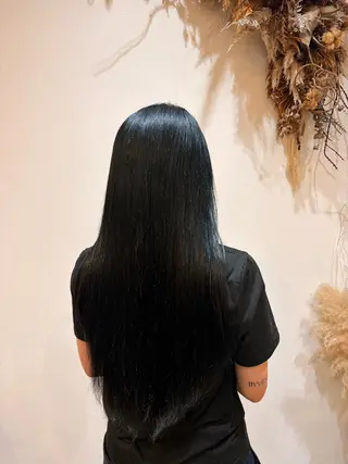 カラー bisou kumiのヘアスタイル