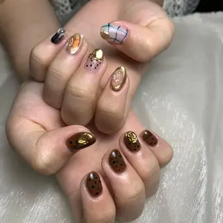 ネイル 里見 麗のネイルデザイン