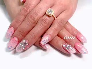 セミロング ネイル miu  nail 🌈asami🌈のマツエク・マツパデザイン