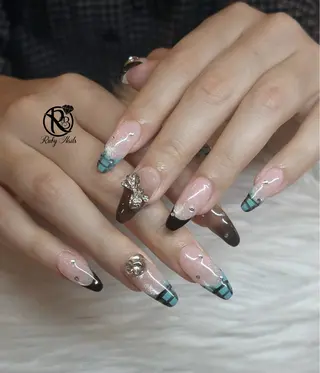 ネイル Ruby Nail 霞ヶ関店のネイルデザイン