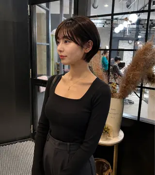 ショート leo大人 ショート特化🌸のヘアスタイル