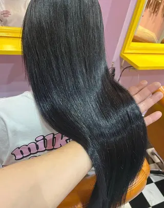 ロング カラー 大阪レミーエクステ チビ編み込みのヘアスタイル