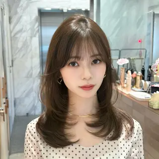 セミロング Hazuki🎀 ／韓国ヘア／レイヤーのヘアスタイル