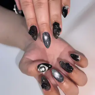 ミディアム 🦋Nail Amo🦋のネイルデザイン