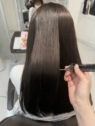 カラー 榎本 雪来のヘアスタイル