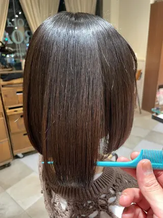 ショート 《インナーカラー》 YAMADAのヘアスタイル