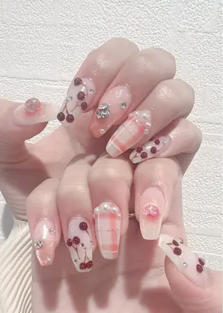 ネイル Luvia harumiのネイルデザイン