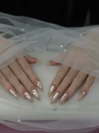 ネイル R Nailのネイルデザイン
