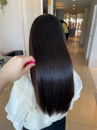 ロング カラー YURIA🐶艶カラ ー/トリートメントのヘアスタイル