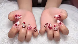 ネイル Ami Nailsのネイルデザイン