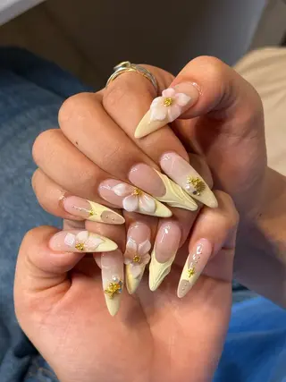 ネイル Primavera 新横浜🤍美フォルムのネイルデザイン