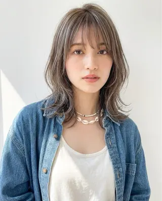 ミディアム カラー 白髪いかしハイライト 加藤のヘアスタイル