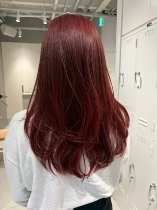 セミロング カラー 宮田 眞咲のヘアスタイル