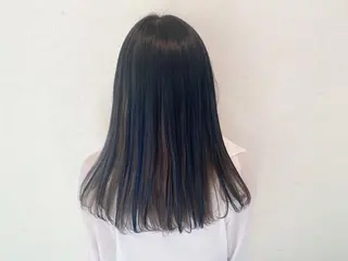 セミロング カラー 伊藤 さやかのヘアスタイル