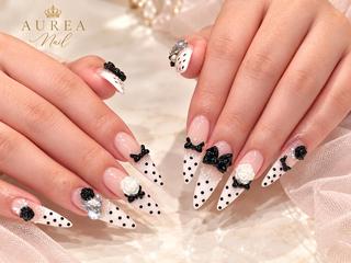 ネイル Mina Aurea Nailのネイルデザイン