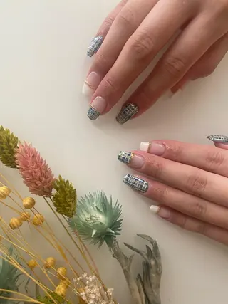 ネイル ëmma nail_ by chulaのネイルデザイン