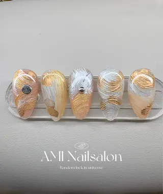 ミディアム AMI Nailsalonのネイルデザイン