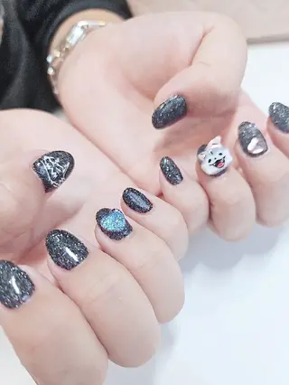 ネイル 手描きアート&推し活 🌟Wisteriaのネイルデザイン