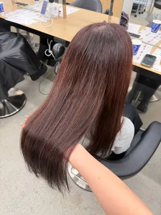 カラー 透明感カラー🫧 EMAのヘアスタイル
