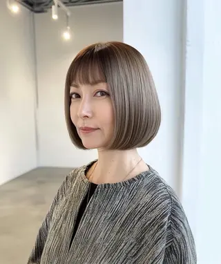 カラー グレーカラー/渋谷/ 璃香のヘアスタイル