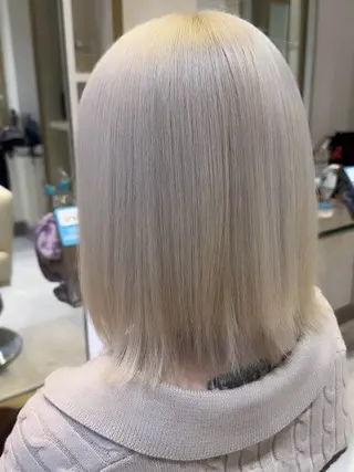 ミディアム 浦野 優希のヘアスタイル
